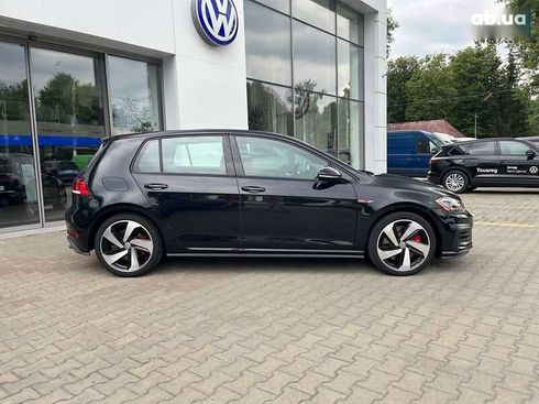Volkswagen Golf GTI 2019 - фото 8