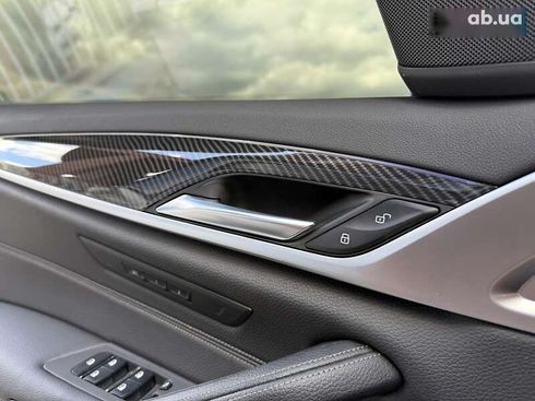 BMW 5 серия 2018 - фото 11