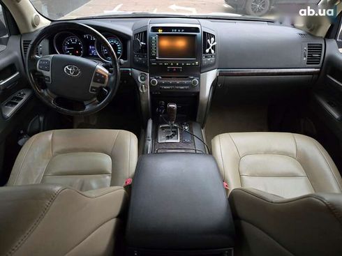 Toyota Land Cruiser 2008 - фото 20