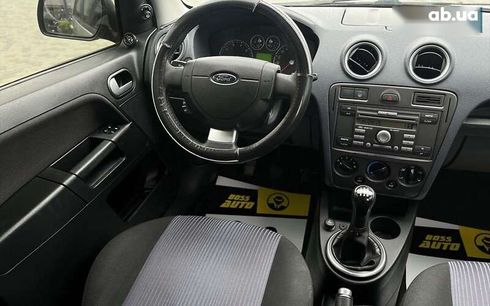 Ford Fusion 2011 - фото 20