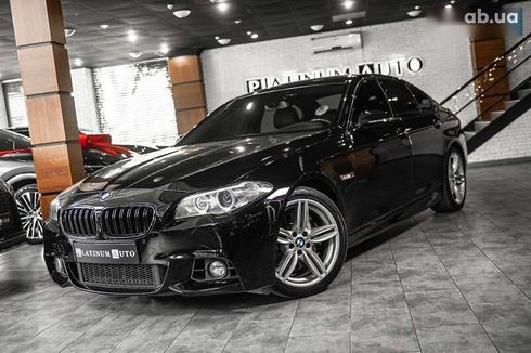 BMW 5 серия 2015 - фото 20