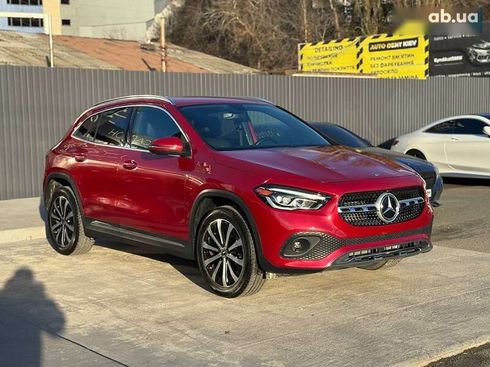 Mercedes-Benz GLA-Класс 2022 - фото 3