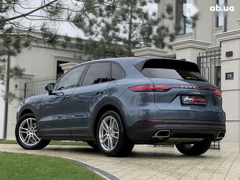 Porsche Cayenne 2018 - фото 13