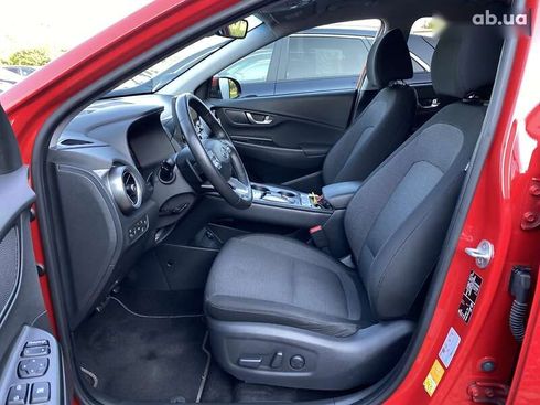 Hyundai Kona Electric 2021 - фото 29