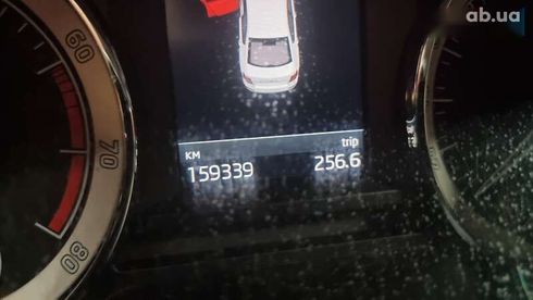 Skoda Octavia 2018 - фото 12