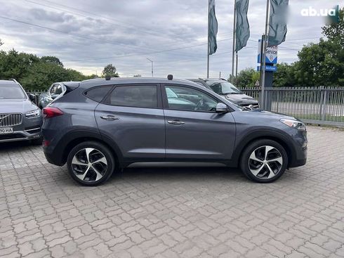 Hyundai Tucson 2016 - фото 2