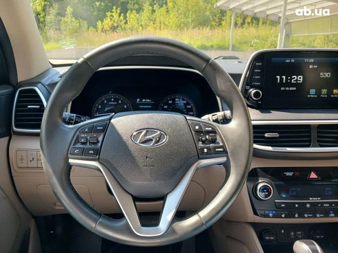 Hyundai Tucson 2019 черный - фото 14