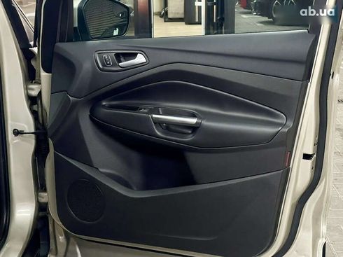 Ford Escape 2017 - фото 22