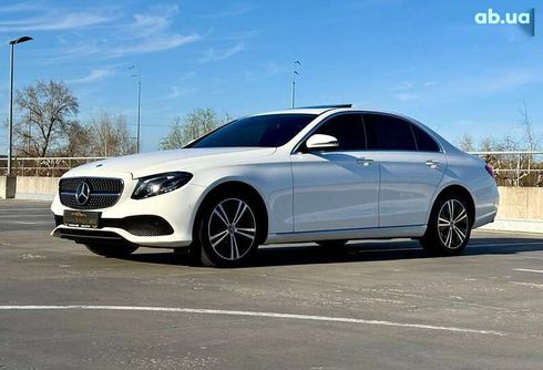 Mercedes-Benz E-Класс 2019 - фото 9