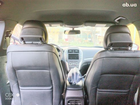 Lincoln MKC 2015 красный - фото 10