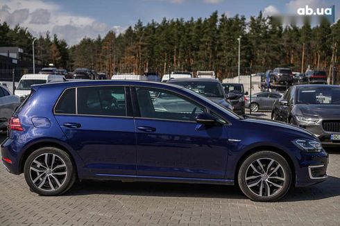 Volkswagen e-Golf 2019 - фото 28