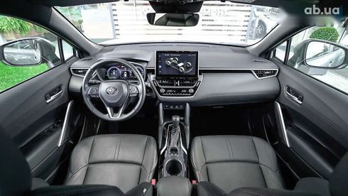 Toyota Corolla Cross 2024 - фото 8