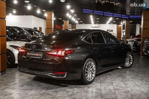 Lexus ES 2019 - фото 5