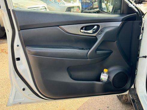 Nissan Rogue 2015 белый - фото 12