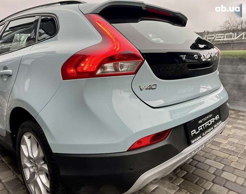 Volvo V40 Cross Country 2016 - фото 28