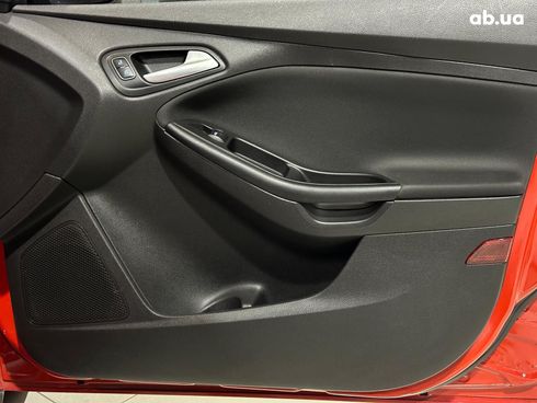 Ford Focus 2015 красный - фото 19