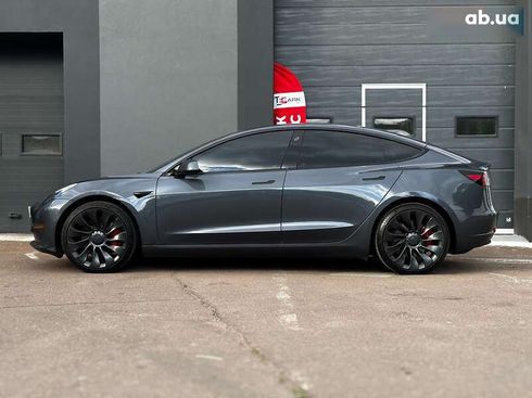 Tesla Model 3 2023 - фото 6