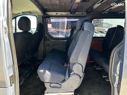 Renault Trafic 2014 серый - фото 30