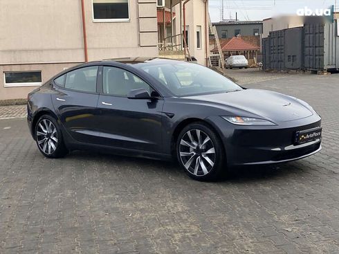 Tesla Model 3 2024 - фото 18