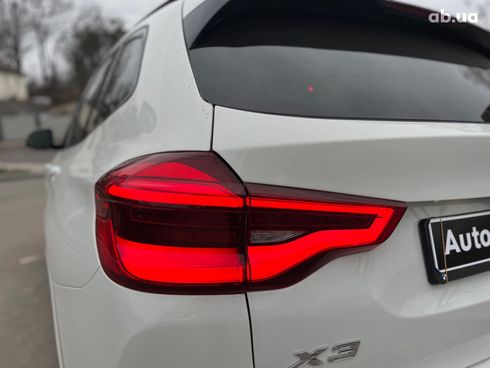 BMW X3 2018 белый - фото 18