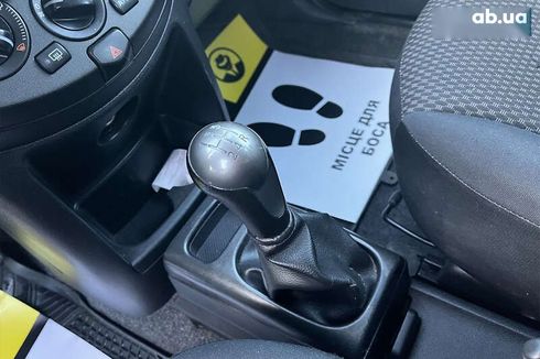 Nissan Note 2008 - фото 12