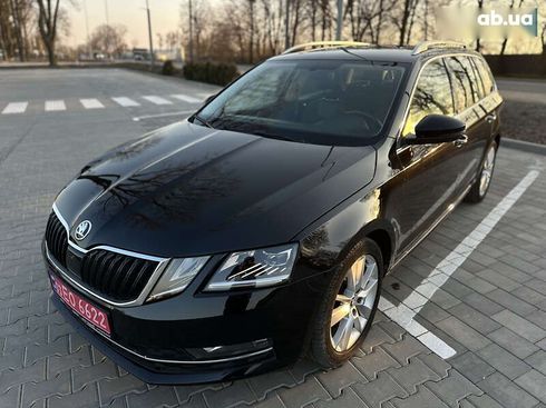 Skoda Octavia 2018 - фото 9