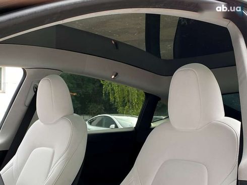 Tesla Model Y 2023 - фото 14