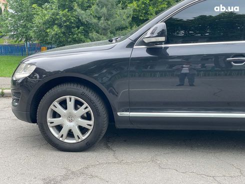 Volkswagen Touareg 2008 черный - фото 11