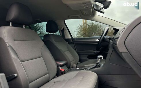 Volkswagen e-Golf 2017 - фото 9