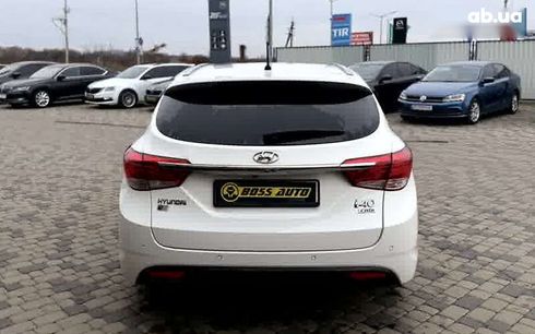 Hyundai i40 2011 - фото 6