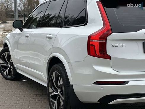 Volvo XC90 2021 - фото 16