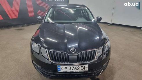 Skoda Octavia 2020 - фото 2