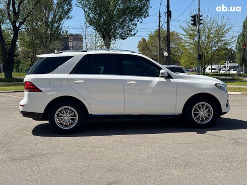 Mercedes-Benz GLE-Class 2015 белый - фото 6