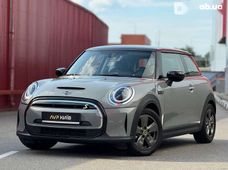 Купить MINI Hatchback Electric 2022 бу в Киеве - купить на Автобазаре