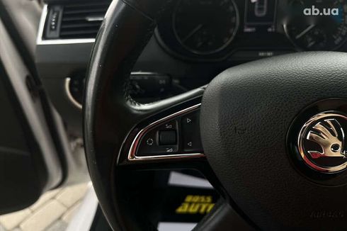 Skoda Octavia 2015 - фото 21