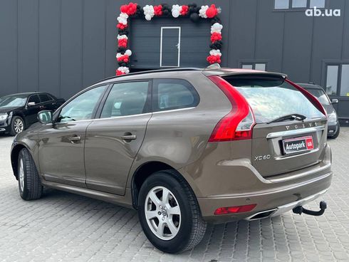 Volvo XC60 2015 коричневый - фото 8