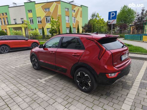 Kia Niro EV 2024 - фото 6