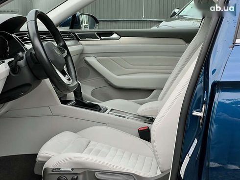 Volkswagen Passat 2022 - фото 29