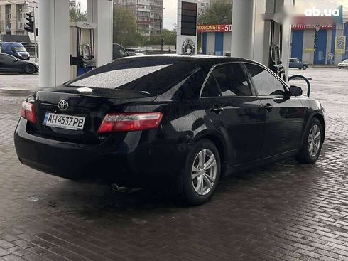 Toyota Camry 2008 - фото 9