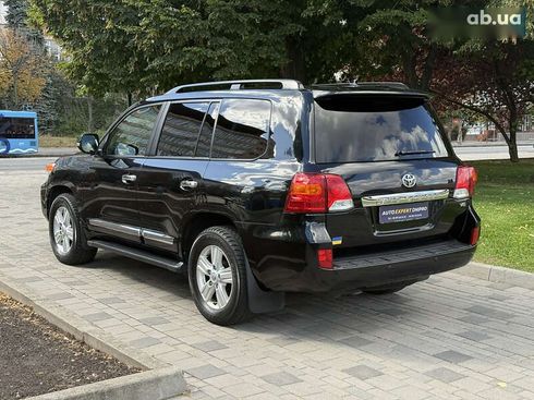 Toyota Land Cruiser 2014 - фото 13
