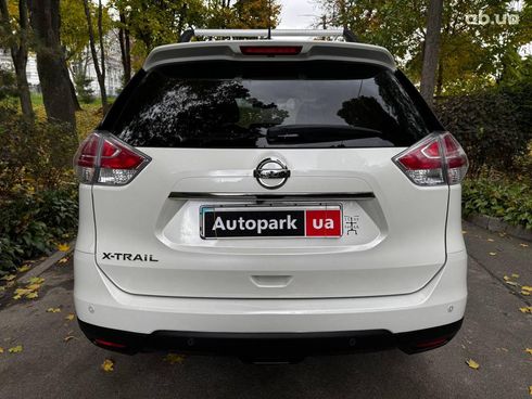 Nissan X-Trail 2016 белый - фото 7