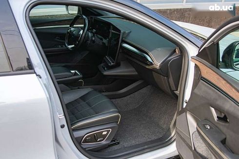 Renault Megane 2022 - фото 21