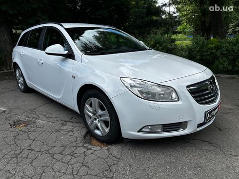 Opel Insignia 2013 белый - фото 3