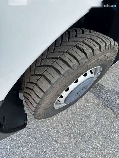 Renault Master 2021 - фото 23