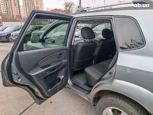 Hyundai Tucson 2012 серый - фото 25