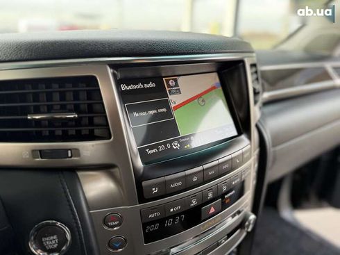 Lexus LX 2013 - фото 23