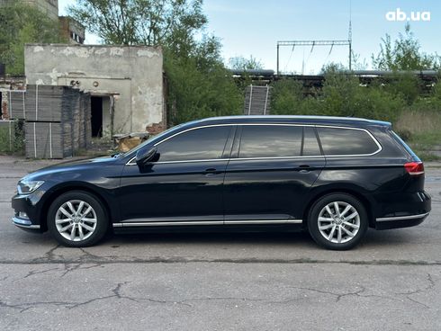 Volkswagen Passat 2015 черный - фото 11