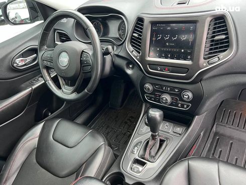 Jeep Cherokee 2019 черный - фото 86