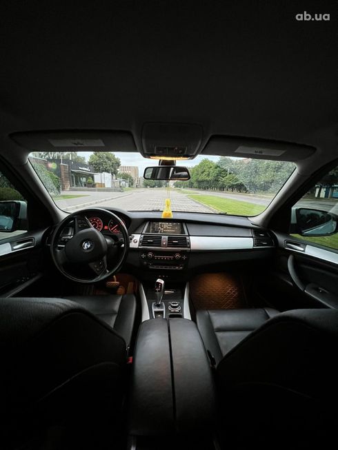 BMW X5 2013 серебристый - фото 4