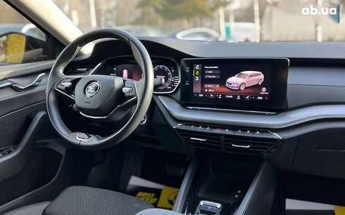 Skoda Octavia 2022 - фото 20